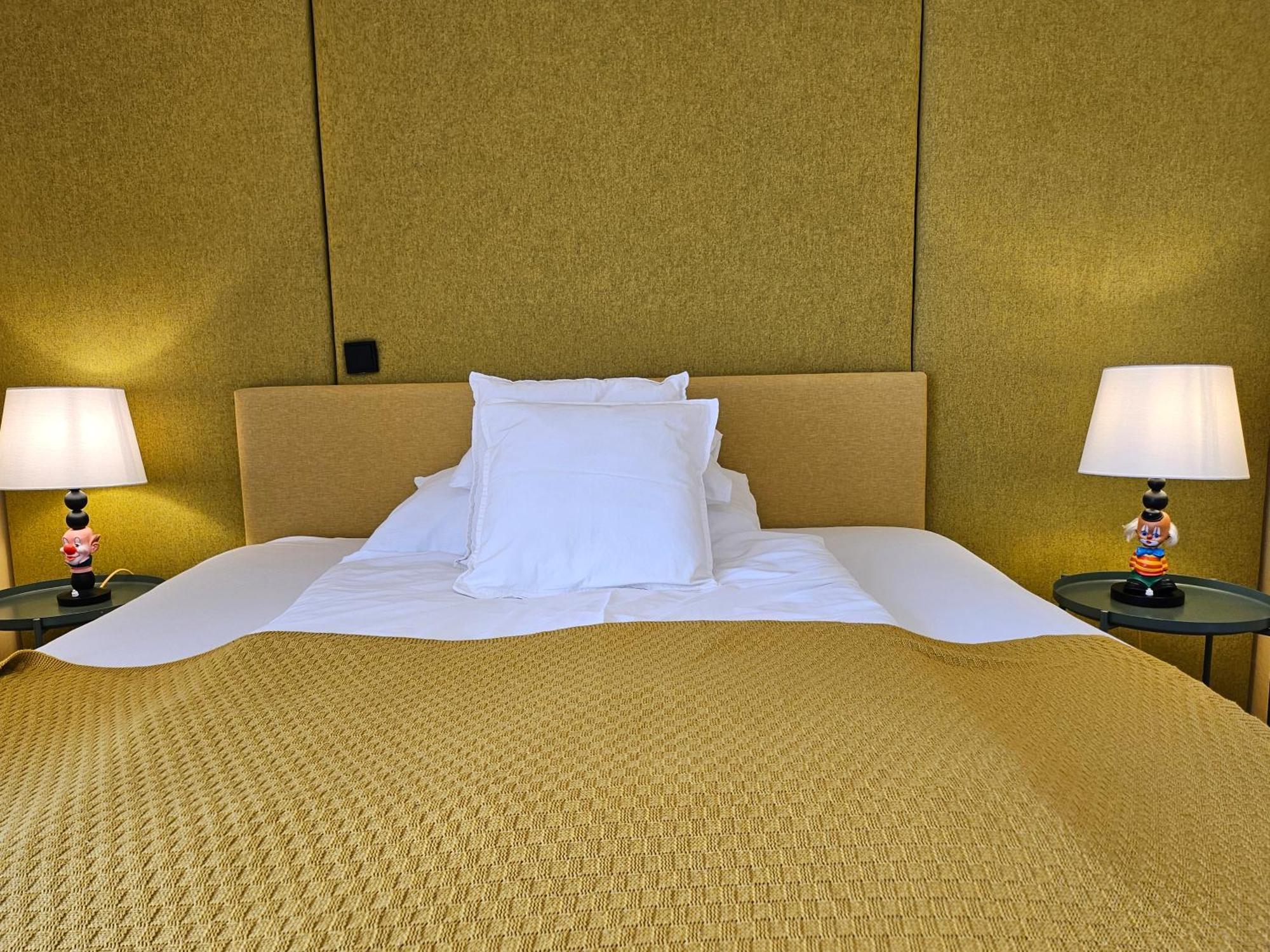 Yellow Flat By Grazrentals With Best Location & Free Parking Екстериор снимка
